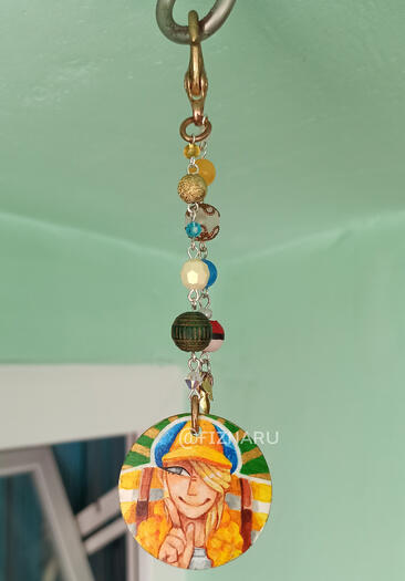 Volo | Ręcznie malowana i wykonana zawieszka (handmade painted pendant) | akryle na drewnie (acrylics on wood)